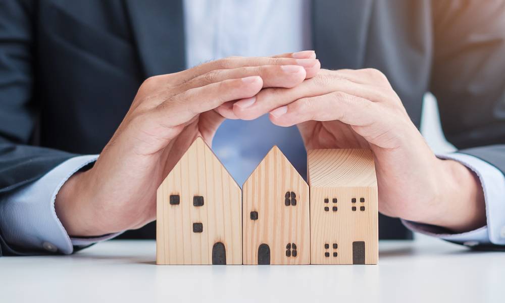 The Benefits of Outsourcing Property Management vs Self-Managing